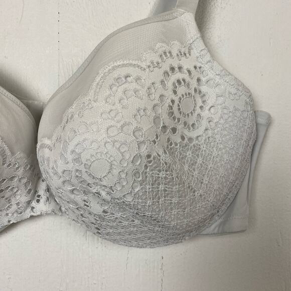 Cacique White Lace Smooth Balconette Underwire Bra 40DD - Picture 2 of 5